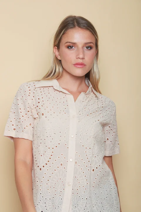 Camisa BLONDA Broderie Manga Corta GUK70107