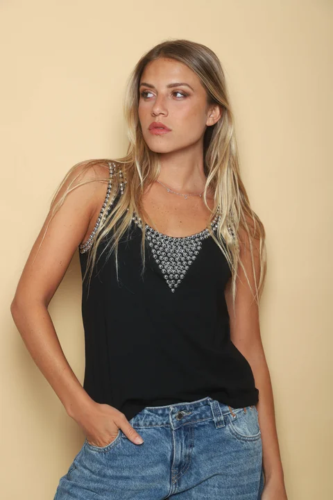 Musculosa Lizzie Tachas GU4024