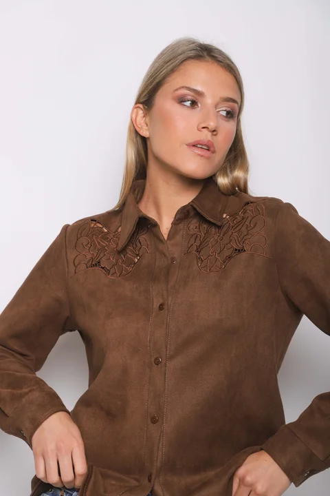 Camisa KARLSON Gamuza Con Calado GU70254