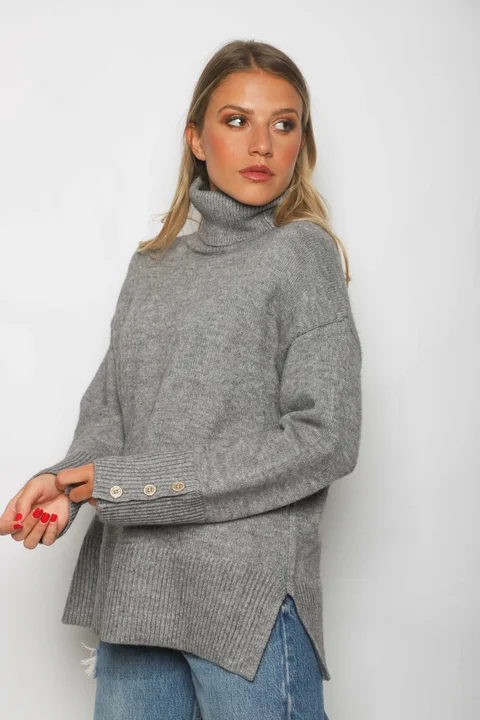 Poleron DANUBIO tejido grueso con Botones GUL836