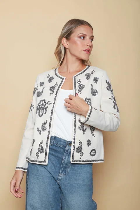 Chaqueta LOREIN Gabardina Bordada GU6004