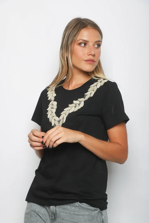 Remera ARIN Bordada GU6266