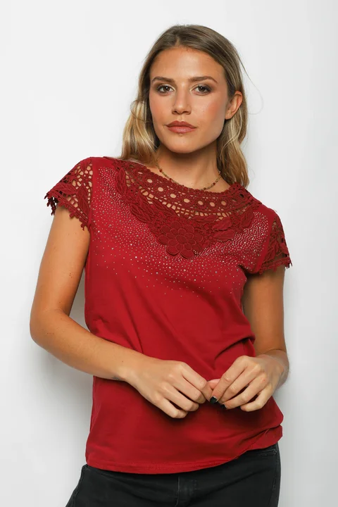 Remera ROYALTY Bordada con Strass GU356341