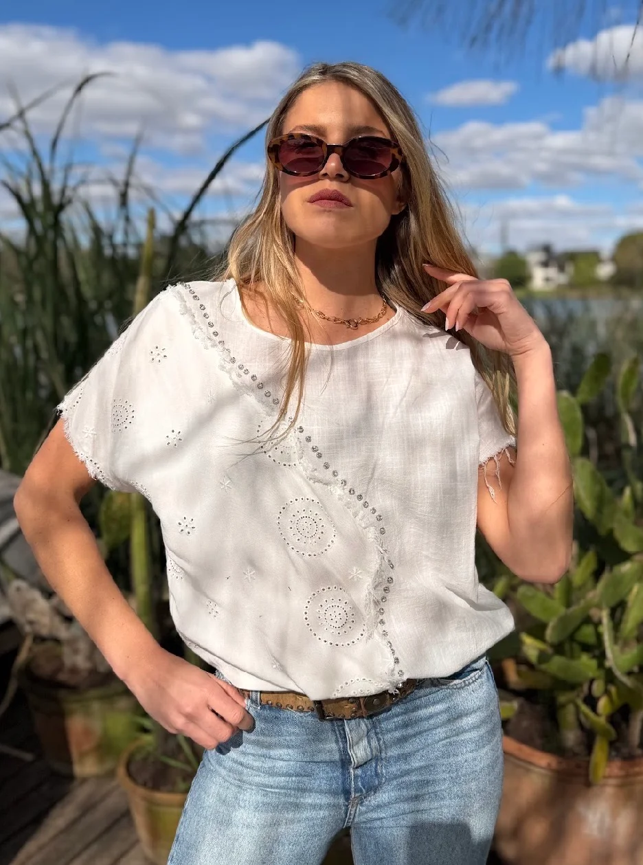 Blusa ARLEN Lino y Broderie con Piedras GU70214