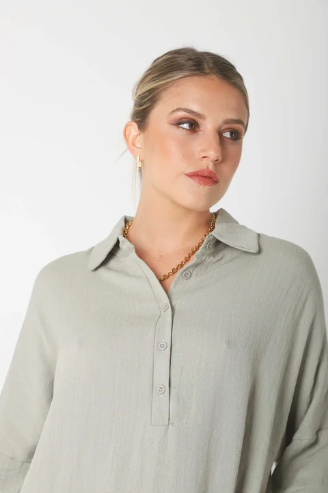 Vestido KAISER de Lino c/ Botones GU0333