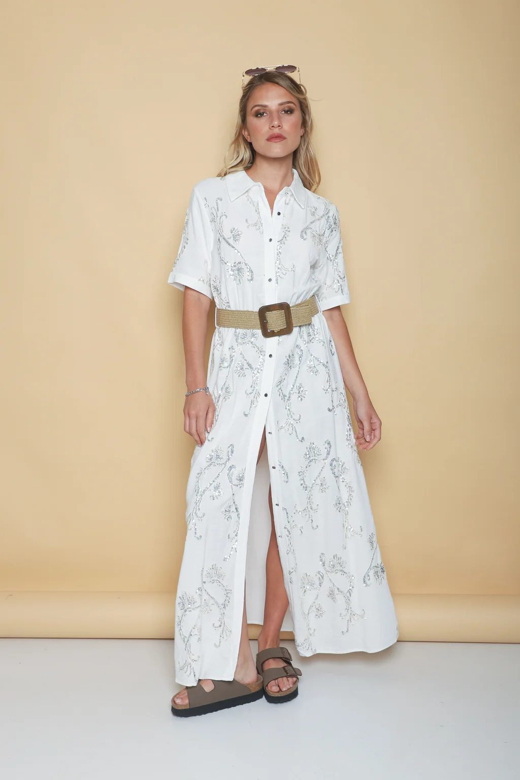 Vestido LAVIN Camisero de Lino Bordado GU0539