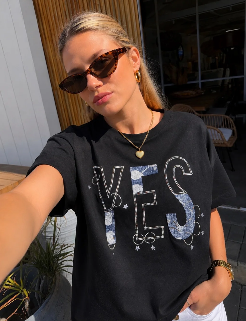 Remera Amplia Yes con Brillos GU87352