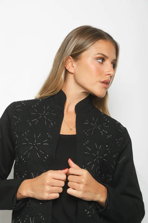 Chaqueta  ZAMMA Bordada GU6003