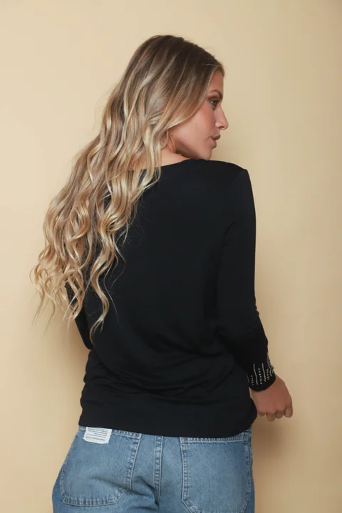 Remera ABIGAIL Escote V con Strass GU919309