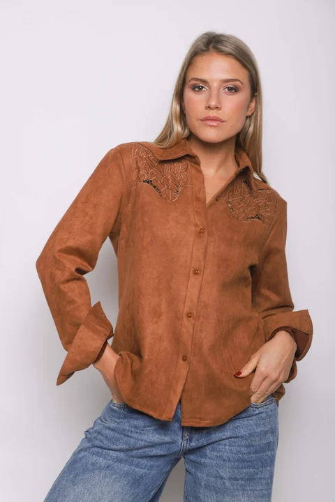 Camisa KARLSON Gamuza Con Calado GU70254