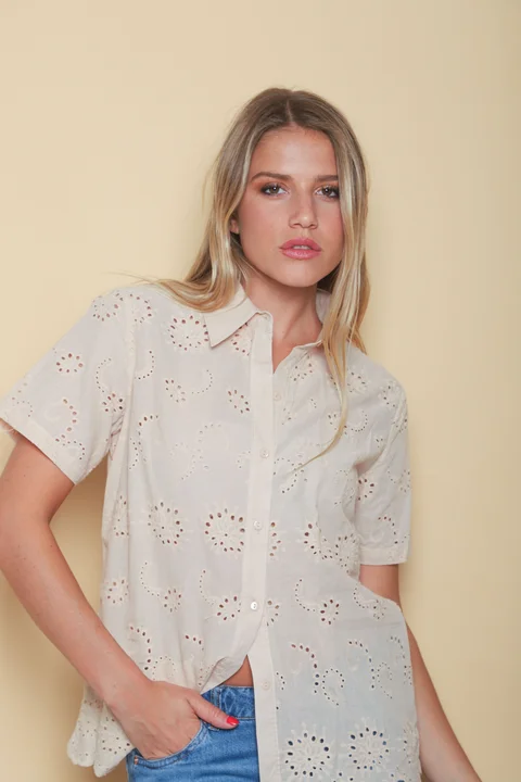 Camisa CISNE Broderie Manga Corta GUK70108