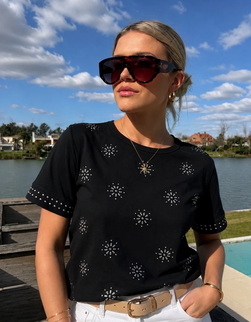 Remera LOTUS c/strass GUK70097