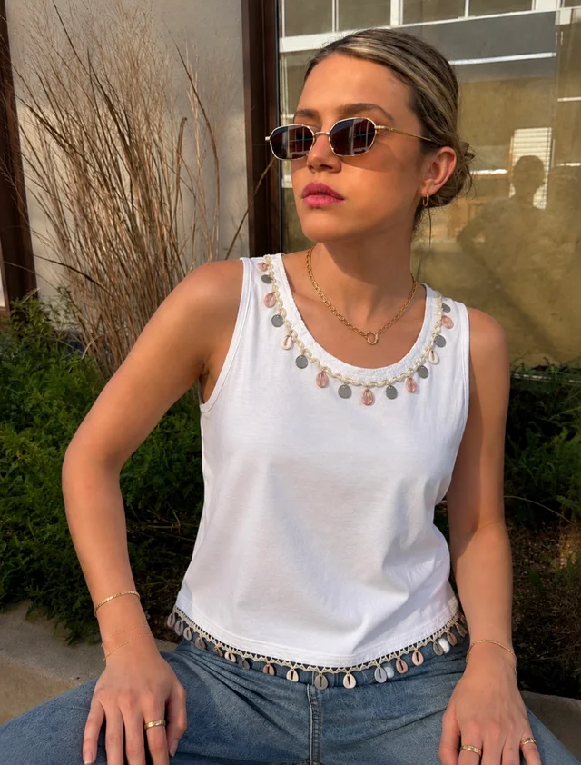 Musculosa Bordada c/ aplique Caracoles GU5207