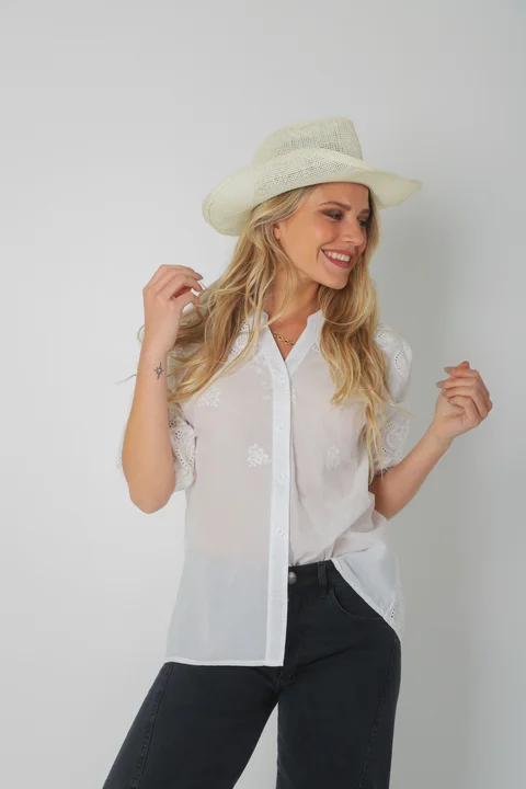 Blusa MAURA Broderie Bordada c/ Puño y Manga 3/4 GU0335