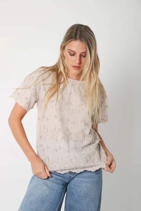 Remera SHANGAI Bordada GU5161