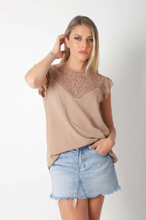 Musculosa ELOISA Lino Volado y Crochet GU0551
