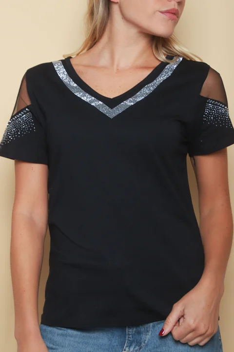 Remera DIVINE c/ Strass y Manga con Tull GU919310 