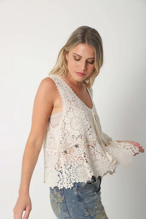 Musculosa Crochet AIKO c/ apliques GU3012