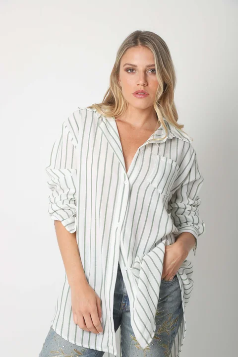 Camisa Emili Lino Larga Rayada con Bolsillo