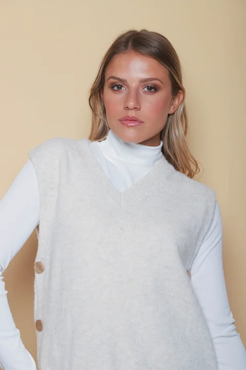 Chaleco FRANCE Cashmire Botones GU67602