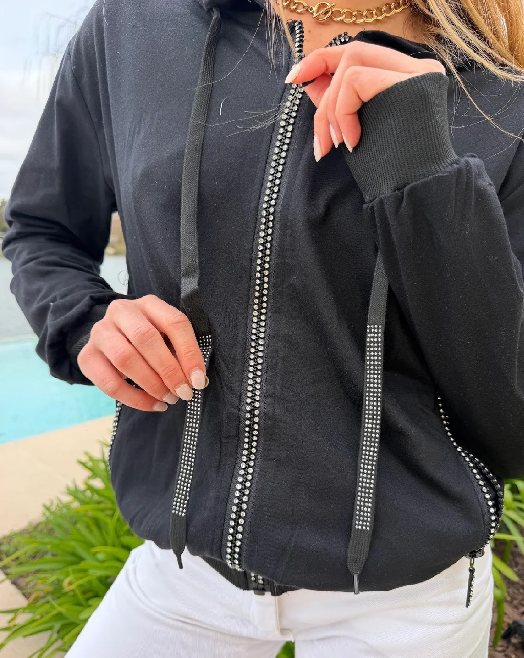 Campera SIENA Black Algodon con Cierres con Brillos GUK166