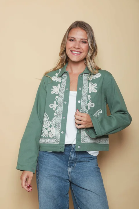 Chaqueta FORTY de Gabardina Bordada GUF6005