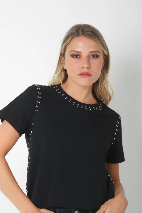 Remera SENSU Algodon Lycra c/Tachas GU733