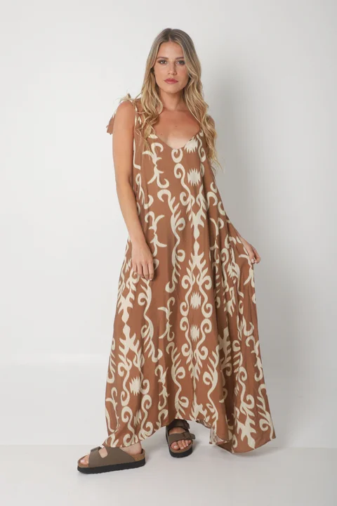 Vestido NISSI BULGARO AMPLIO de creppe c/ Tiras y Bolsillos