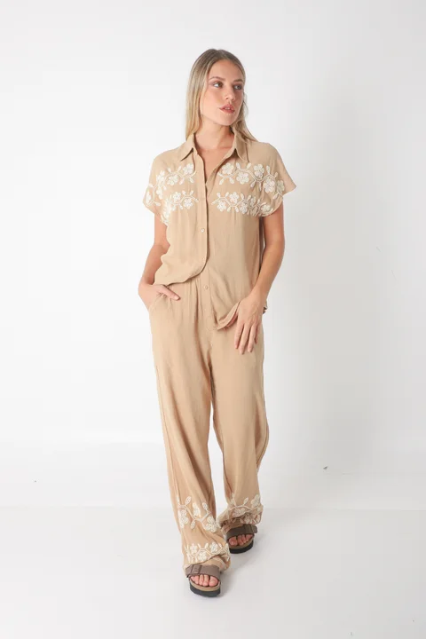 Conjunto GINEVA LINO C/Bordado GUK70152/70153