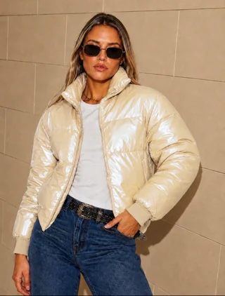 Campera Puffer Beige Metalizada Velvet GUK2039 - Vista 3