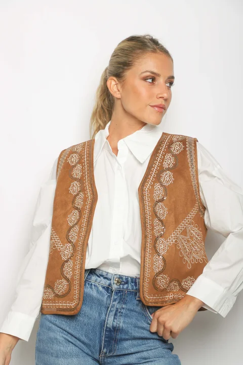 Chaleco KRAVI Gamuza Bordado GU561