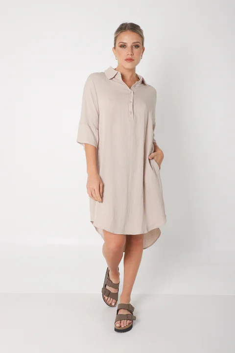 Vestido KAISER de Lino c/ Botones GU0333