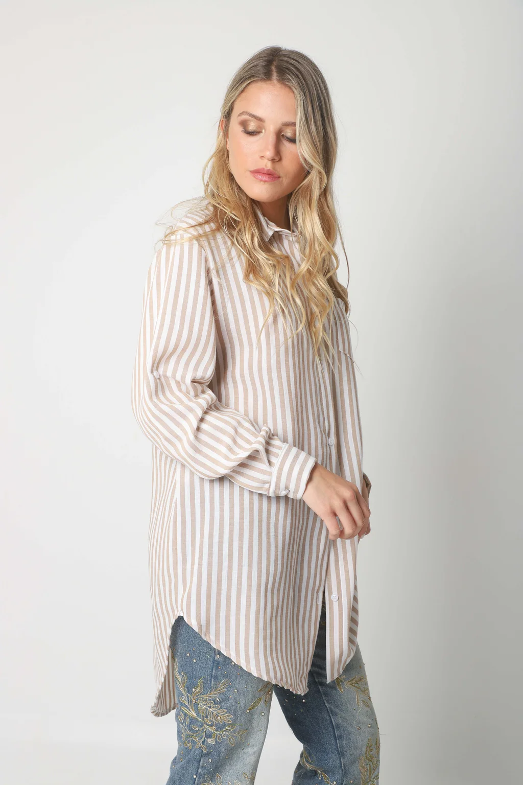 Camisa LOISA Lino Larga Raya ANCHA con Bolsillo