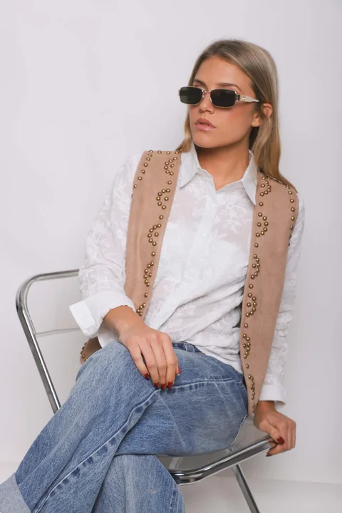 Chaleco RAWSON Gamuza Tachas GU70278