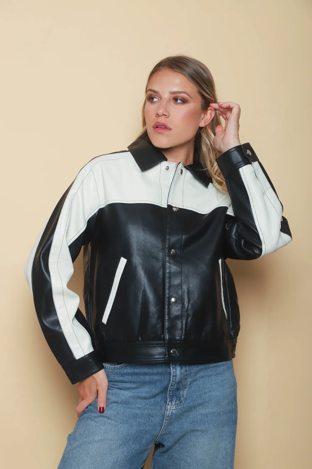 Campera California Black Ecocuero Combinada GUK2042