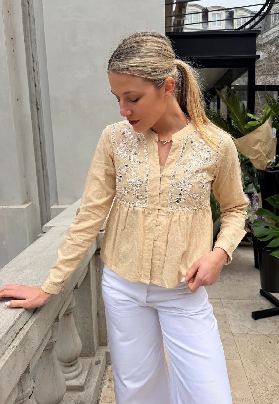 Blusa DASH Bordada GU70253