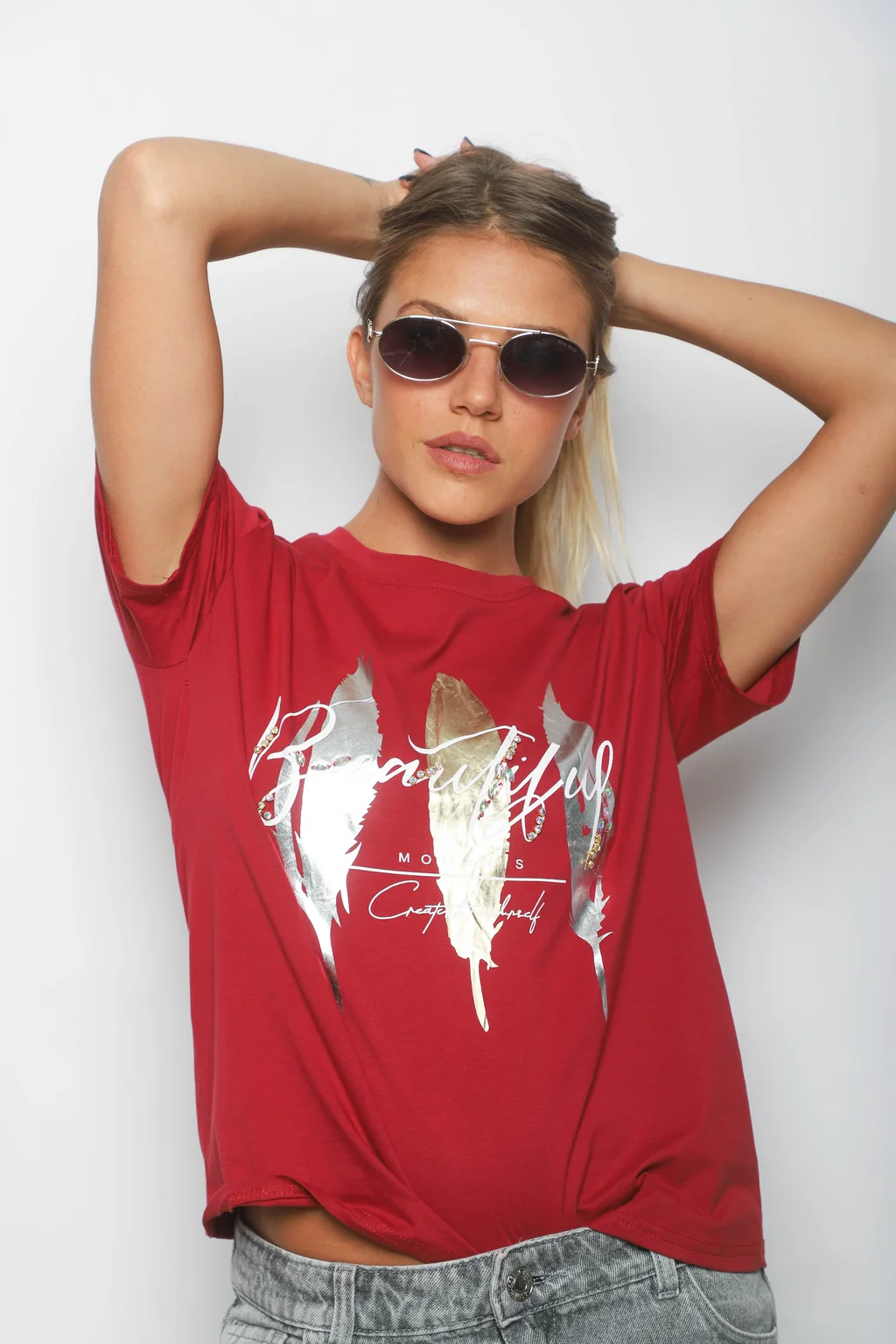 Remera BEAUTIFUL PLUMAS c/ Piedras GUJ5223