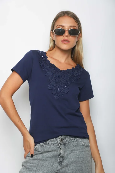 Remera ETIOPIA ENCAJE GU356342