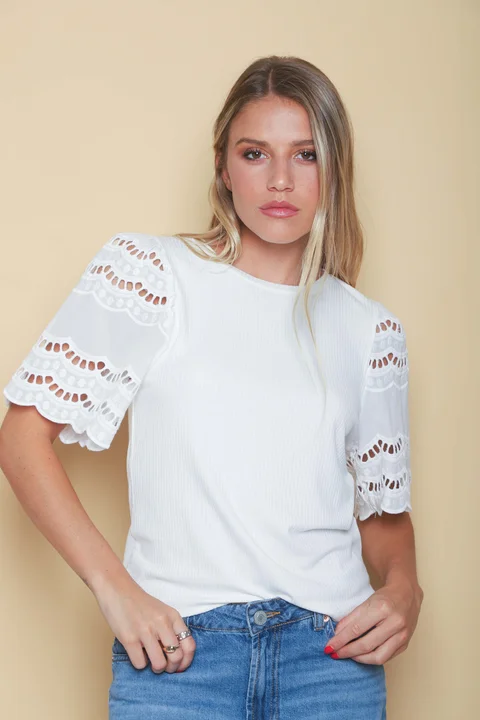 Remera REBEL Morley c/broderie GUK70121