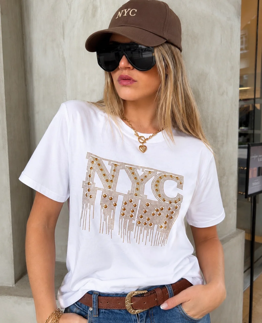 Remera NYC DORADO C/ Tachas GU5148