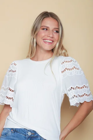 Remera REBEL Morley c/broderie GUK70121 - Vista 4