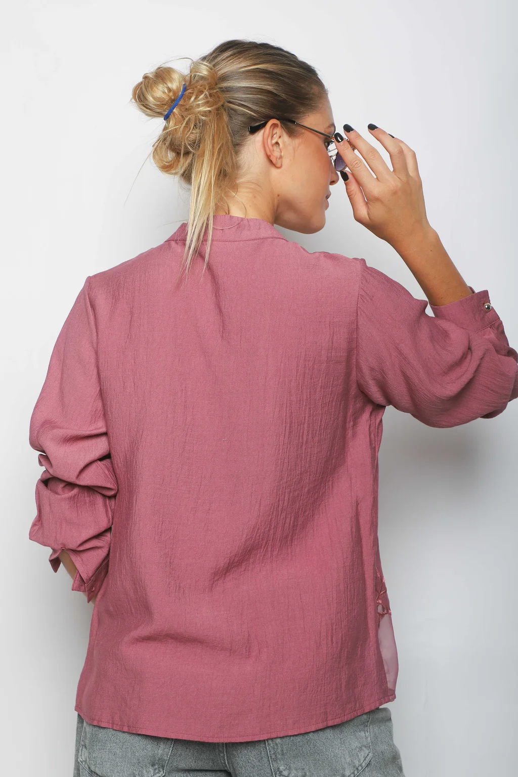Camisa VINAR Cuello Mao Bordada con Tul GU0336