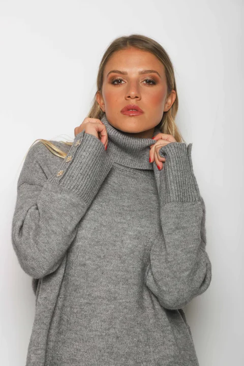 Poleron DANUBIO tejido grueso con Botones GUL836