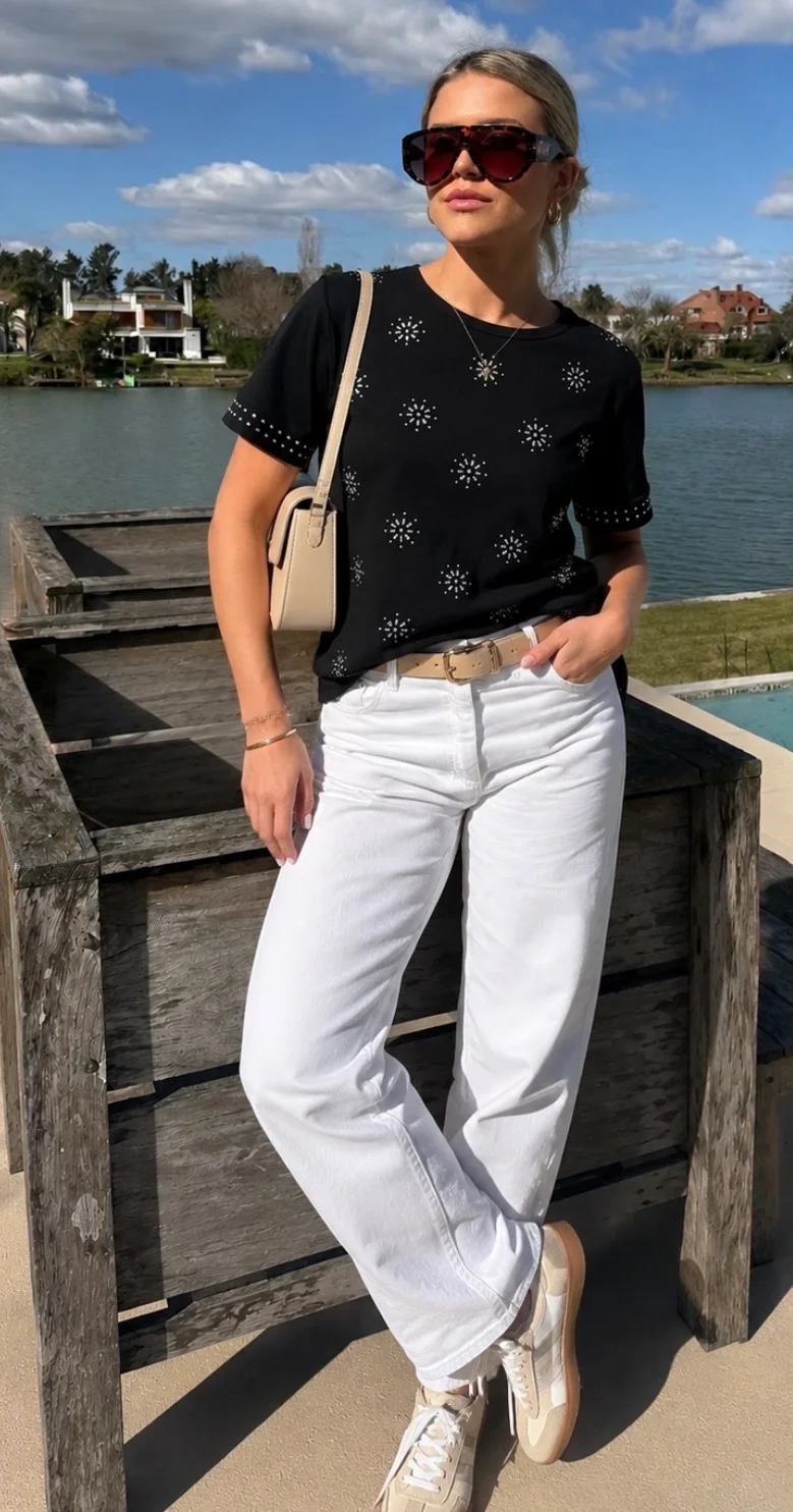 Remera LOTUS c/strass GUK70097