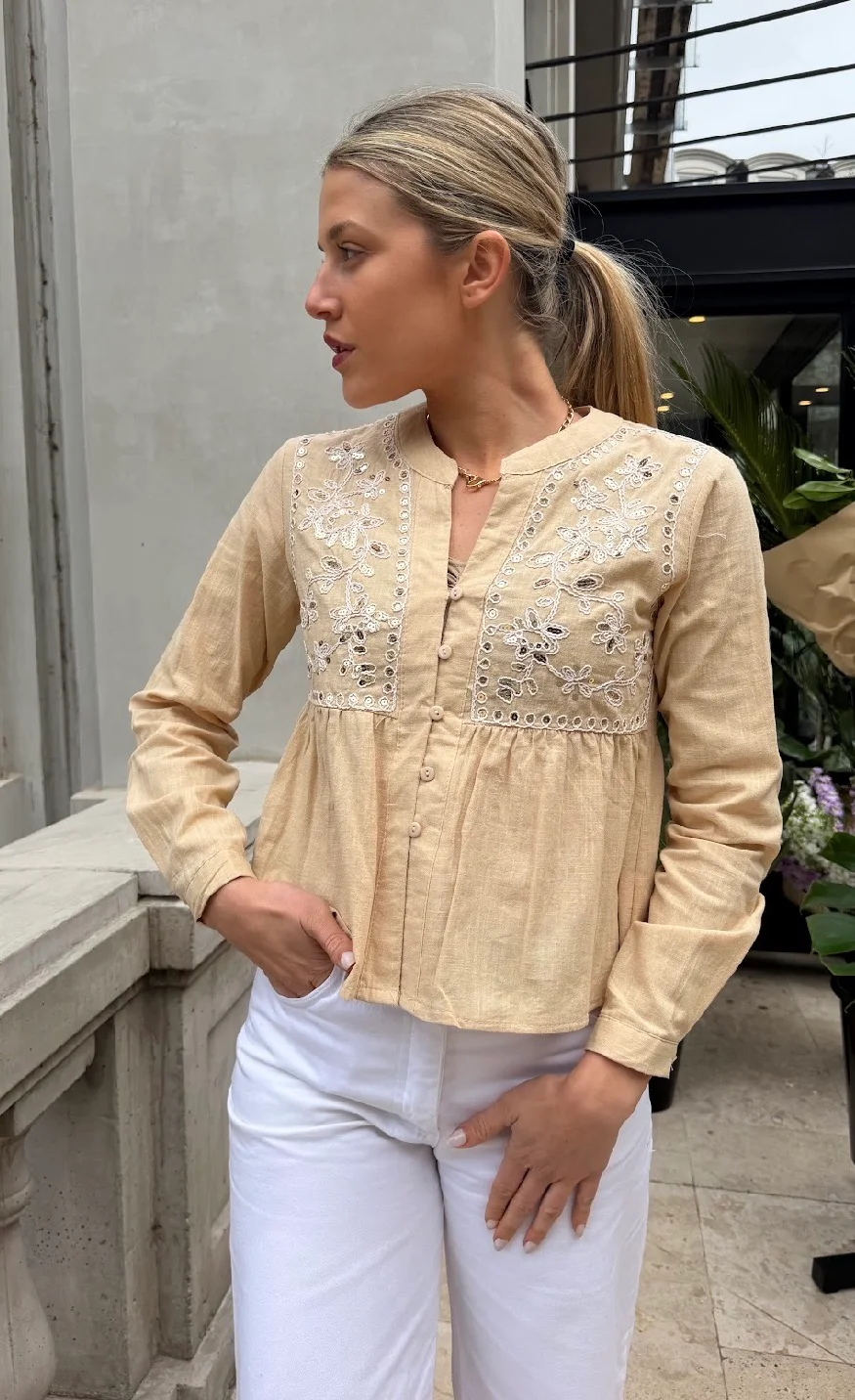 Blusa DASH Bordada GU70253