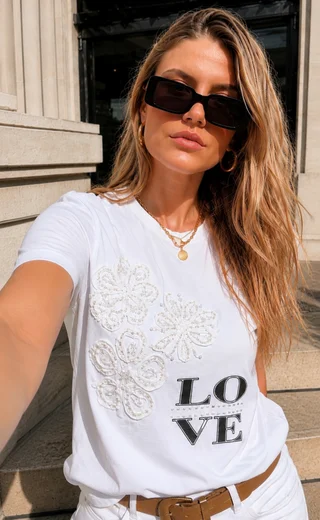  Remera Bordada LOVE CON FLORES GU278762 - Vista 4