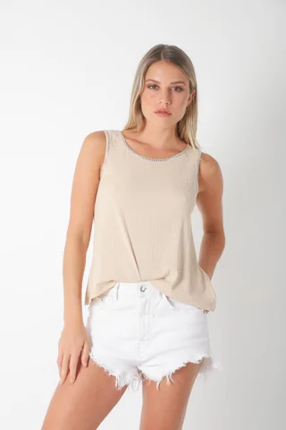 Musculosa  MORA  MORLEY C/ Tachas Cuadradas - Vista 1