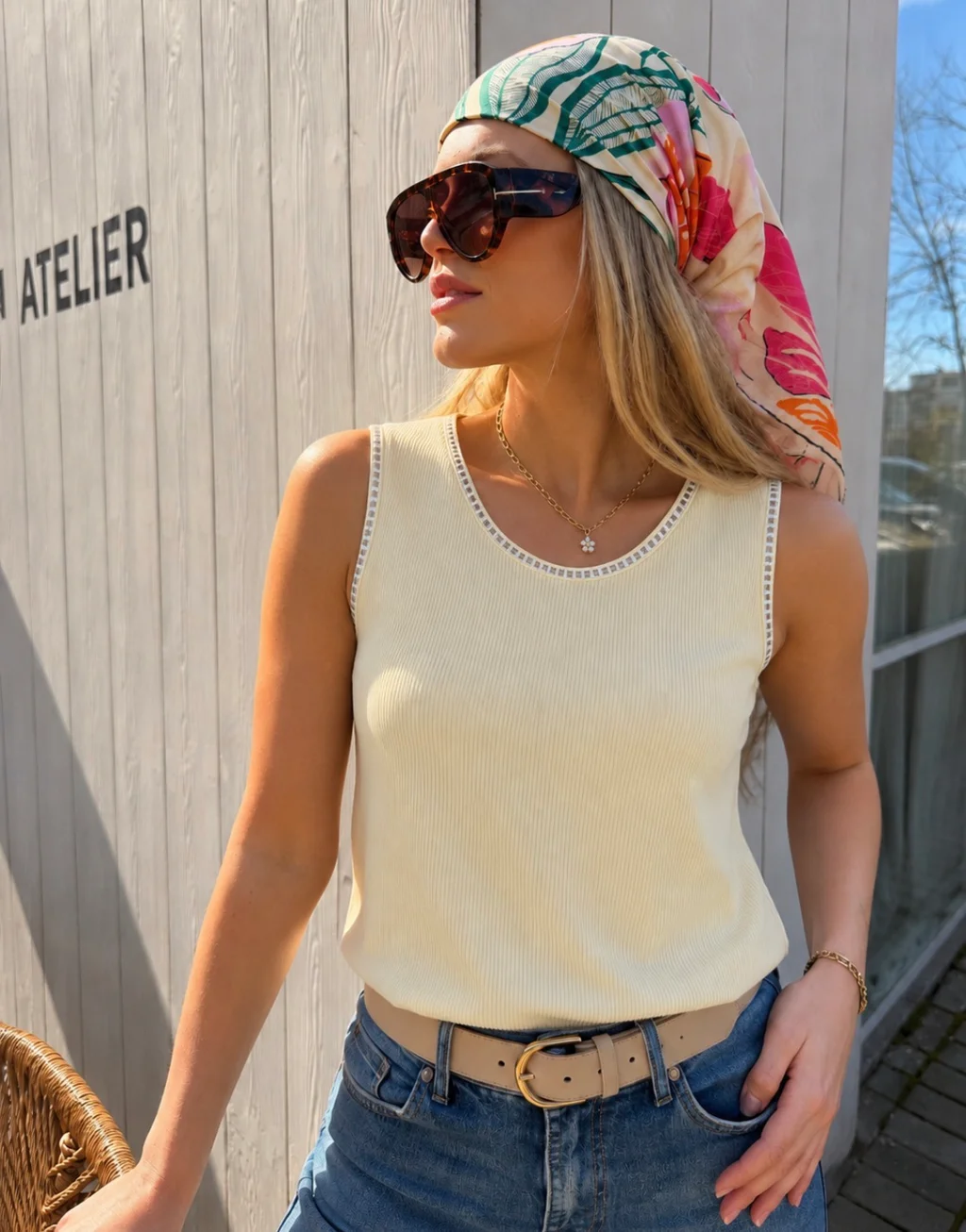 Musculosa MORA MORLEY C/ Tachas