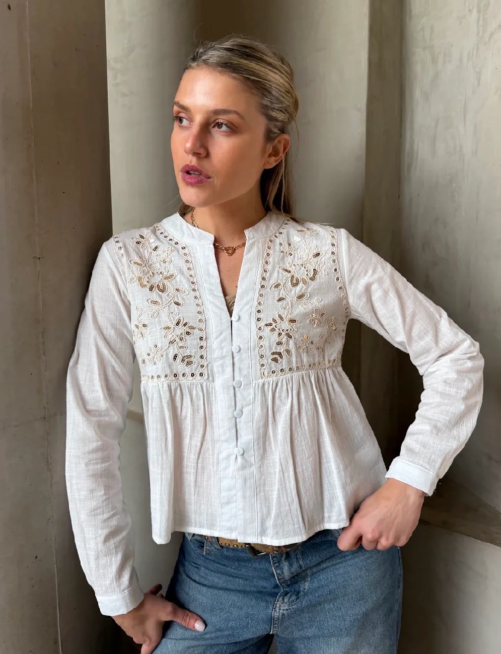 Blusa DASH Bordada GU70253