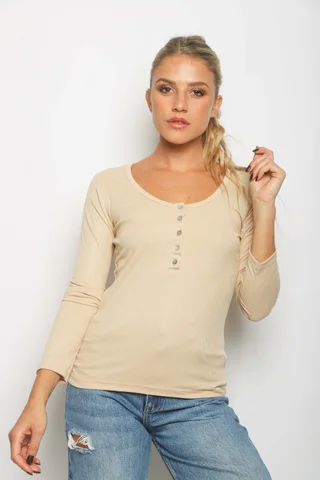 Remera VIKI - Vista 1